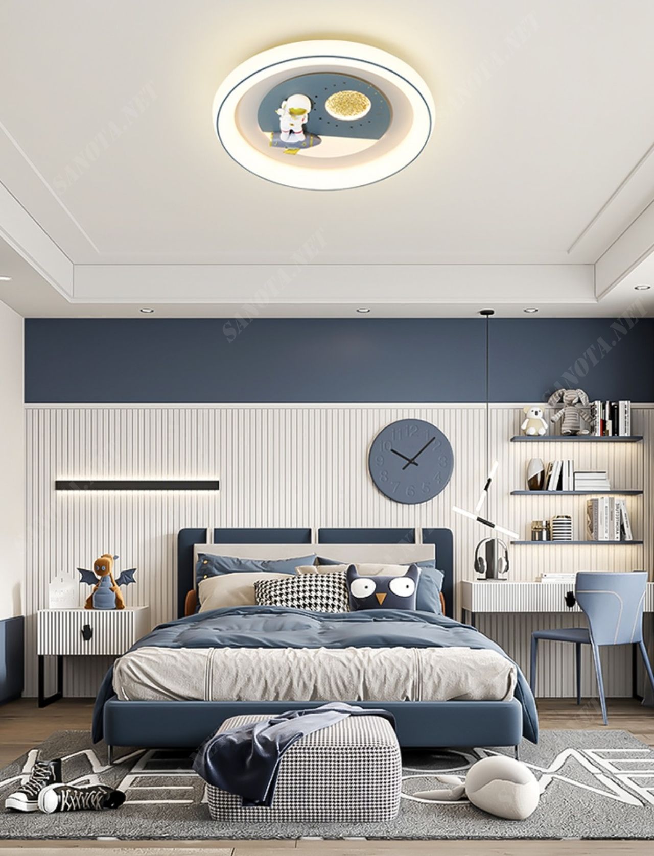 một chiếc đèn ốp trần có thiết kế hiện đại với viền đèn led và điểm nhấn trung tâm là hình ảnh phi hành gia đang du hành vũ trụ, sẽ là một chiếc đèn led đặc biệt cho việc trang trí nội thất của ngôi nhà, chiếc đèn có thể được đặt ở bất kì nơi nào đặc biệt là phòng ngủ vì ánh sáng mà nó phát ra dịu nhẹ và ấm áp, ngoài ra còn nhiều không gian khác