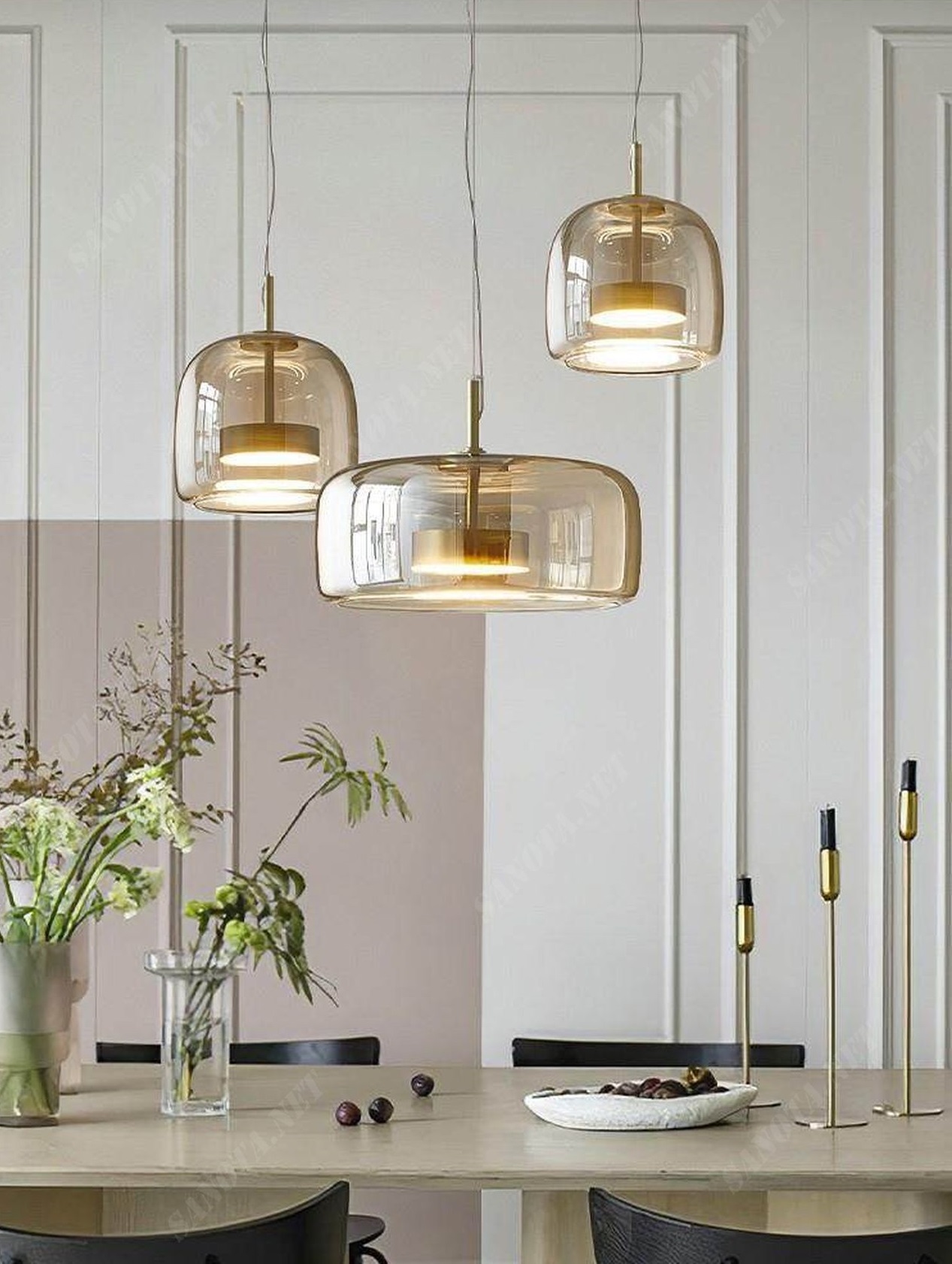 Sanota cam kết cung cấp đèn thả trần chất lượng cao, sử dụng linh kiện đạt tiêu chuẩn châu Âu, ánh sáng dịu mắt, không gây chói, tuổi thọ dài và bảo hành chính hãng.