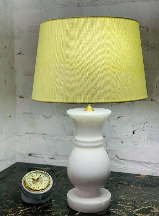 Đèn bàn chân đá tự nhiên chao vải SNT5700 - Ảnh 2