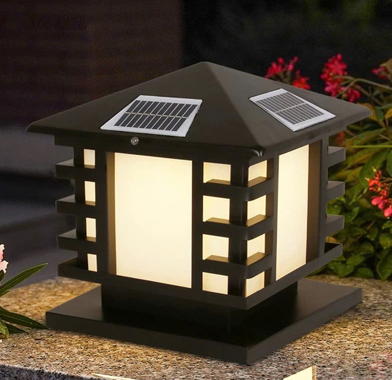 Đèn trụ cổng không chỉ đáp ứng nhu cầu chiếu sáng mà còn góp phần khẳng định gu thẩm mỹ tinh tế của gia chủ. Mỗi chiếc đèn trụ cổng chính là “người gác cổng” vừa bảo vệ. Vừa tô điểm cho không gian thêm nổi bật, sang trọng và khác biệt.