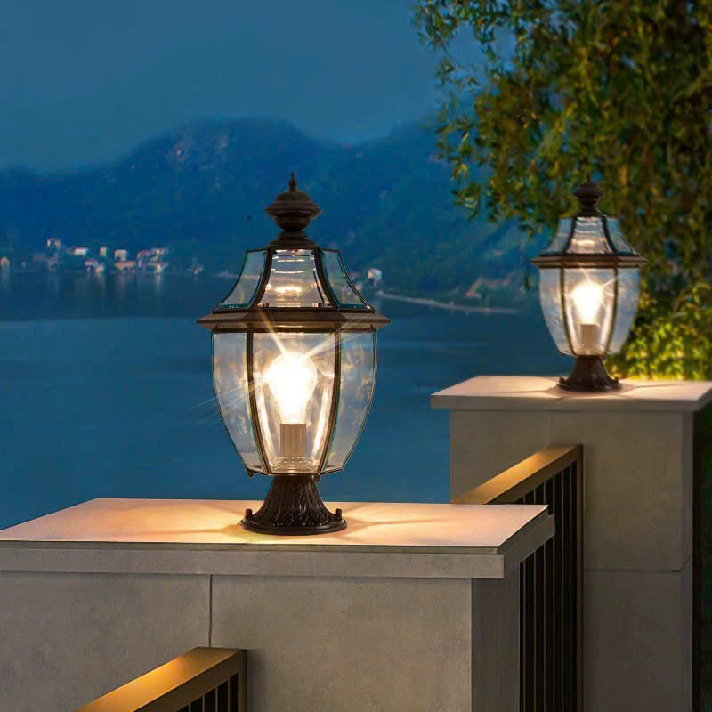 Nếu bạn đang tìm kiếm một giải pháp vừa mang tính thẩm mỹ, vừa bền bỉ theo thời gian, thì đèn trụ cổng sân vườn cao cấp chính là lựa chọn lý tưởng. Hãy để ánh sáng vàng ấm áp từ chiếc đèn này biến không gian ngoại thất của bạn trở nên sang trọng và đầy cuốn hút.